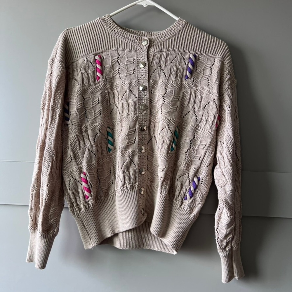 Vintage Chamois V Beige Cable Knit Cardigan with Colorful Embellishments Buttons